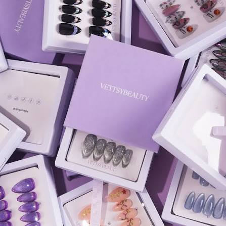 Pynk's Lavender Glitter Press-On Nails
